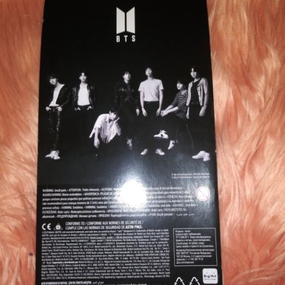 Official BTS V Doll - Picture 8 of 12